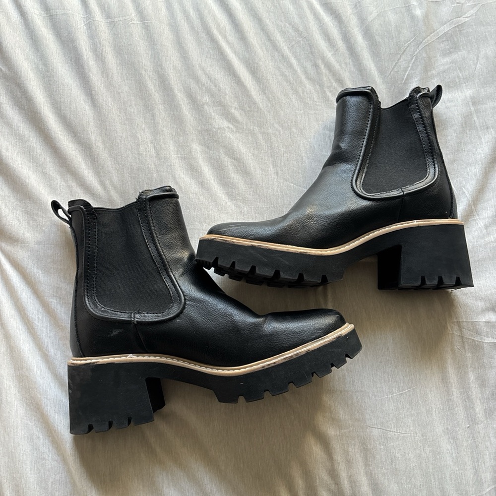 MIA Black Ankle Boots with Chunky Heel